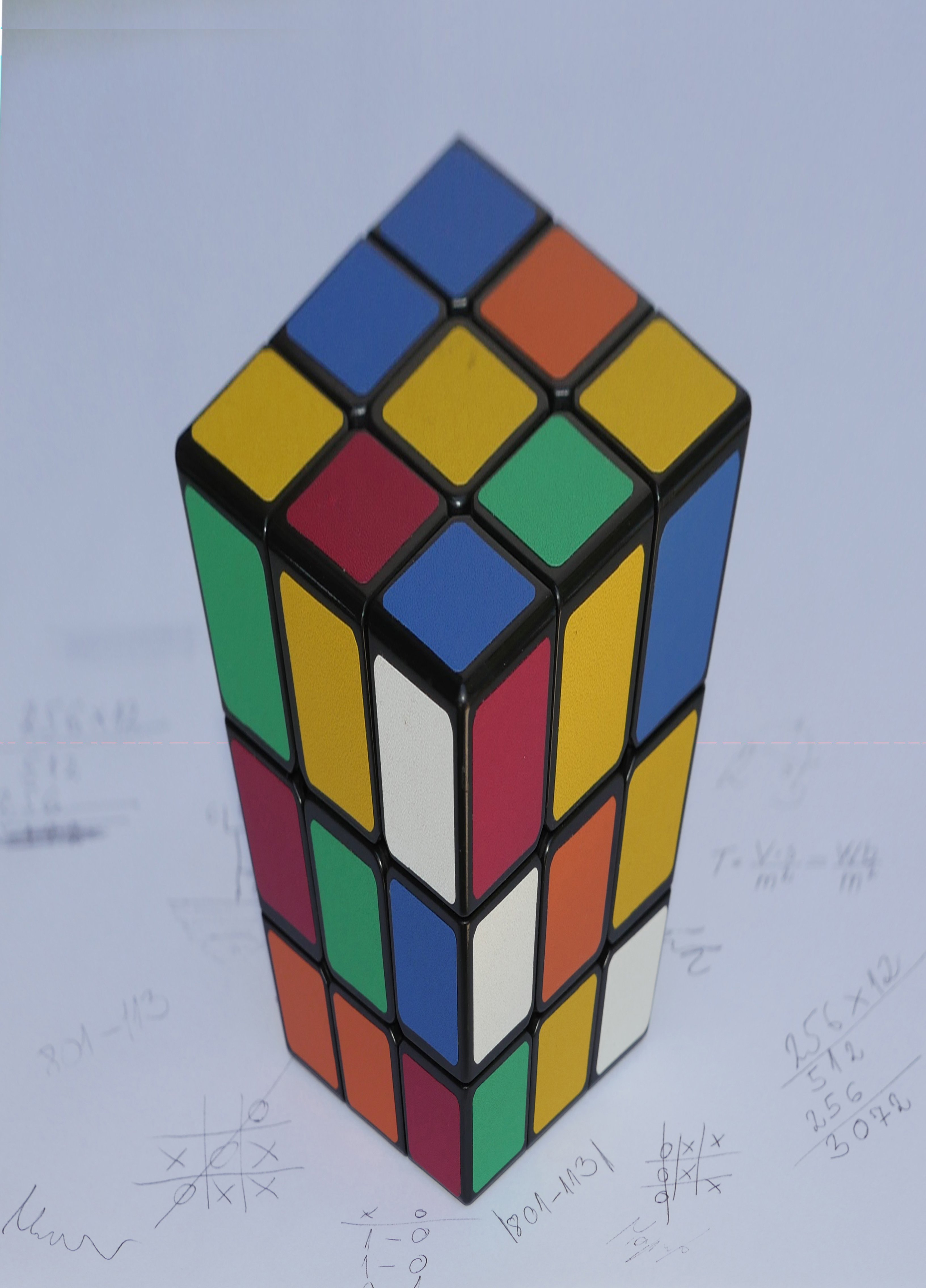 Оптическая иллюзия кубик Рубика