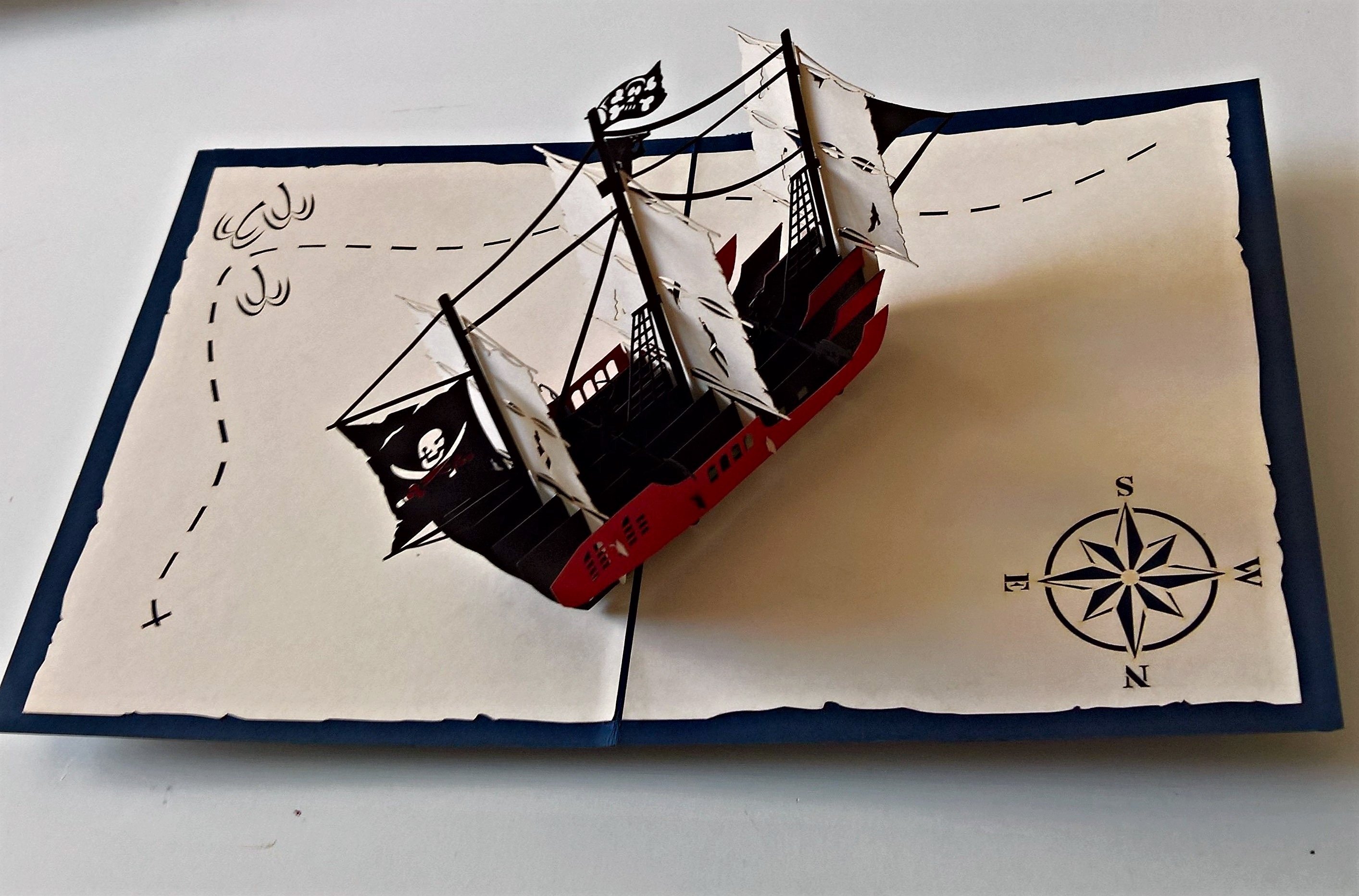 Пиратский корабль из книжки