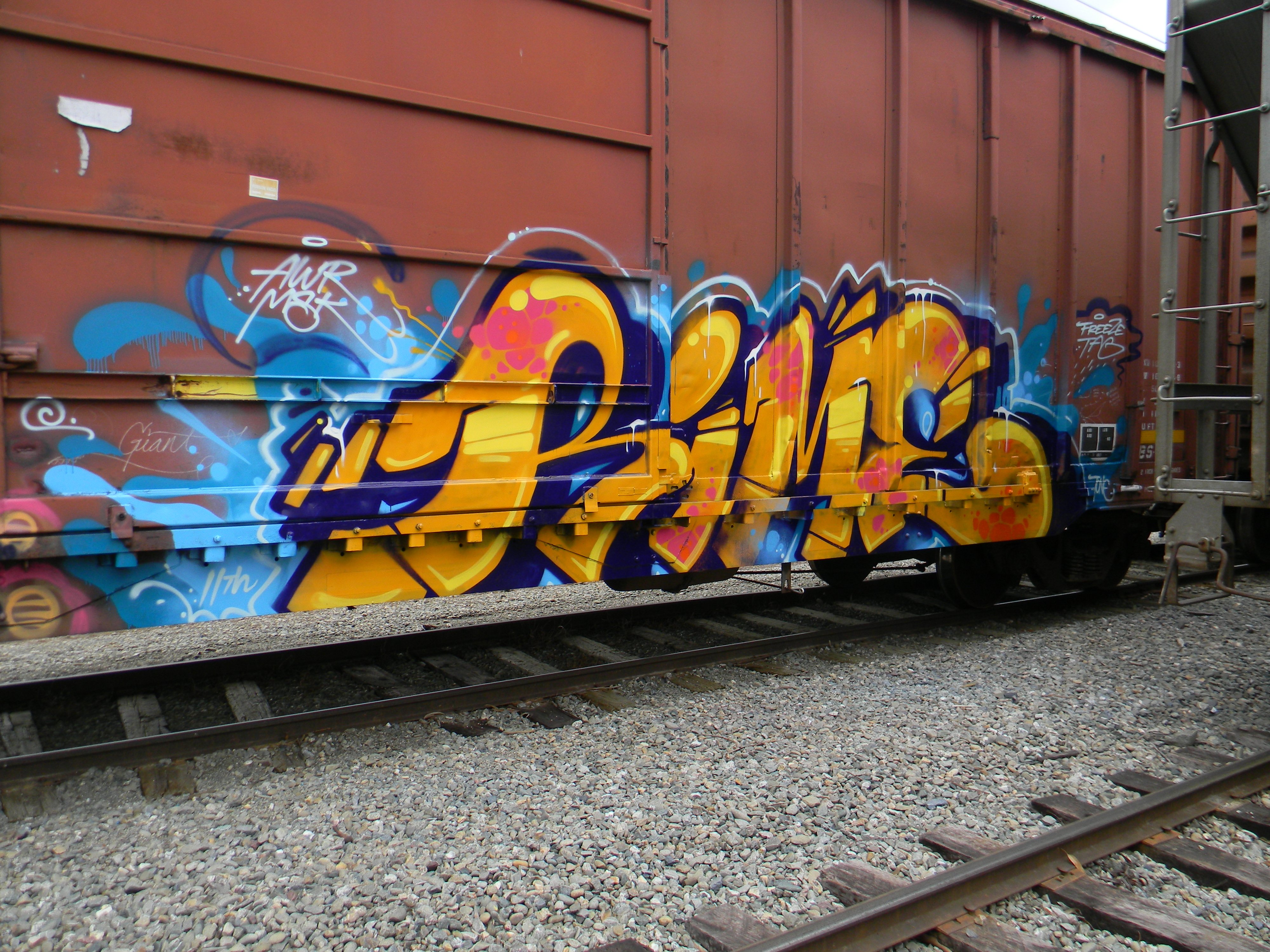 Граффити на вагонах