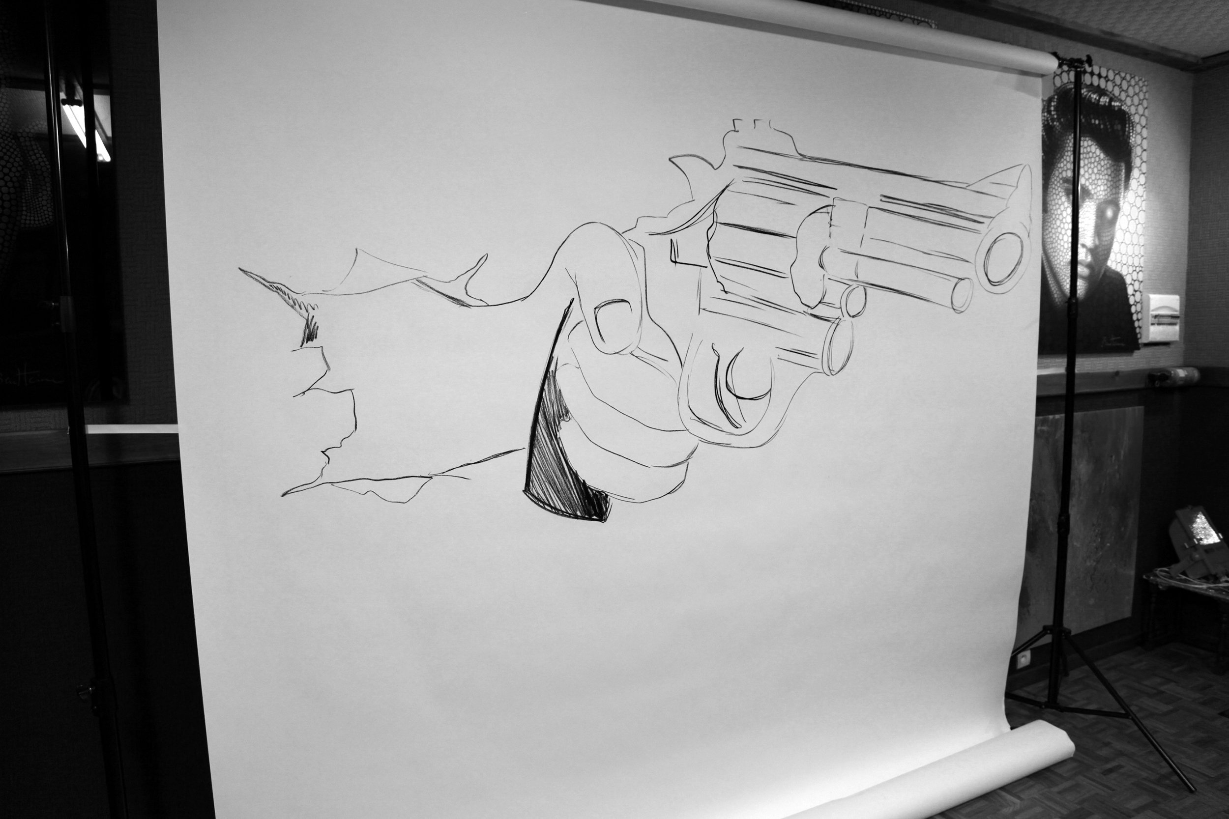 Рисунок на бумаге карандашом. Бельгийский художник Бен Гейне. Крутые рисунки карандашом. Рисунки на стену. 3d рисунки карандашом.