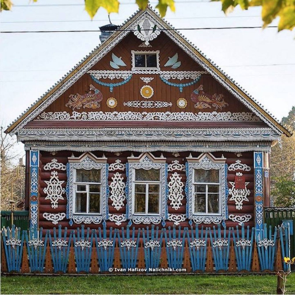 Национальные дома россии