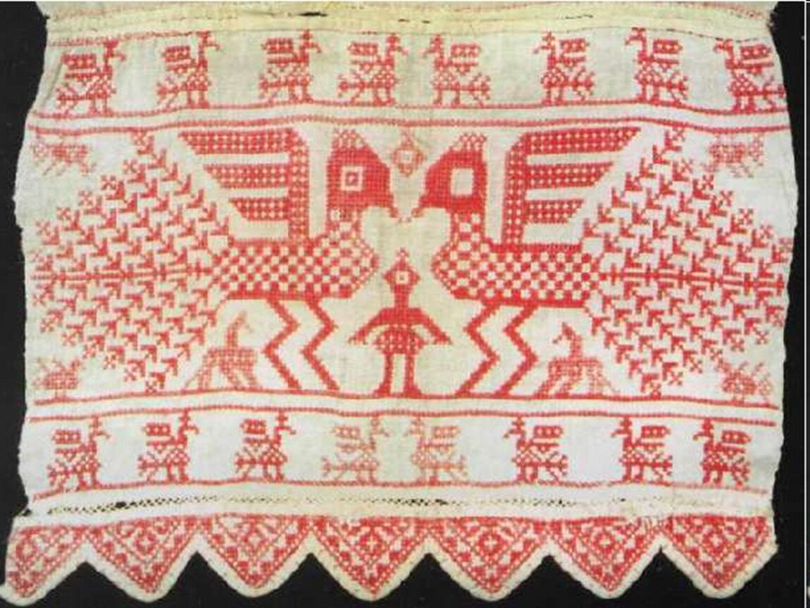 Древнерусская вышивка на полотенце