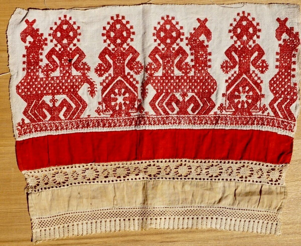 Русские народные вышивки на полотенце