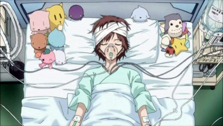 Аниме парень в палате