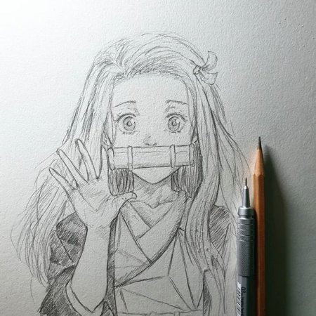 Незуко карандашом легко