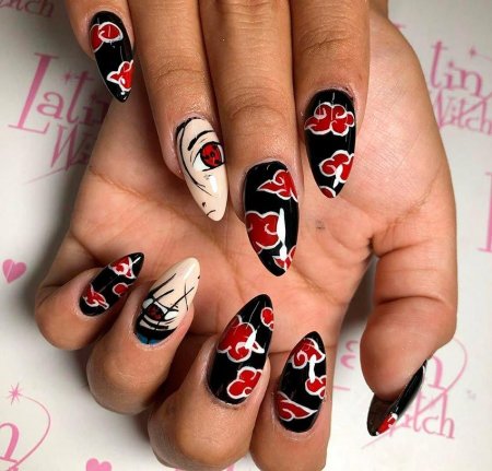 Маникюр Акацуки Итачи