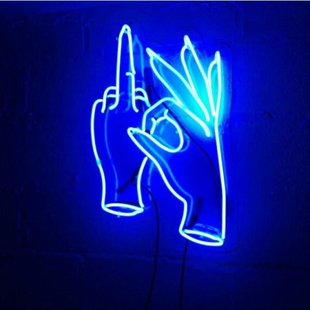 Эстетика неонового синего