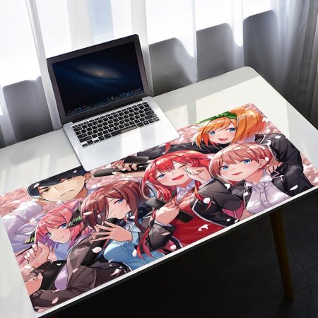 Коврик с изображением комплектующих от ПК