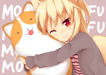 Аниме девочка обнимает игрушку