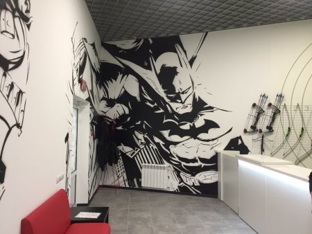 Креативная роспись стен