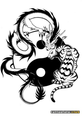 Татуировка Инь Янь с драконом