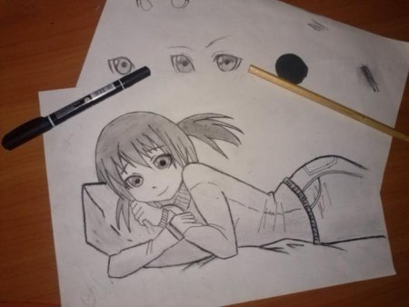 Аниме карандашом на столе