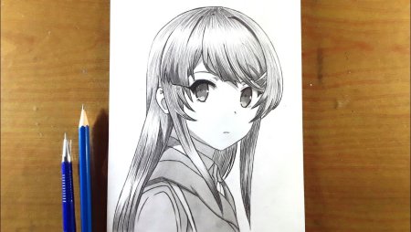 Май Сакураджима карандашом