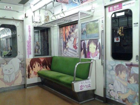 Вагон метро Япония