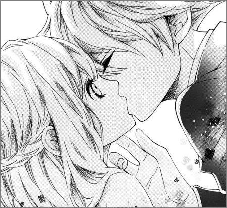 Аниме поцелуй чёрно-белое