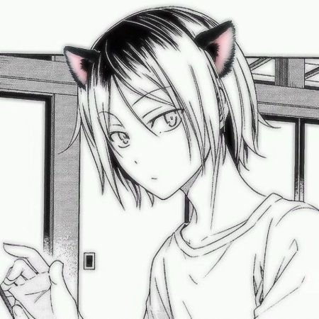 Аниме лежит на парте