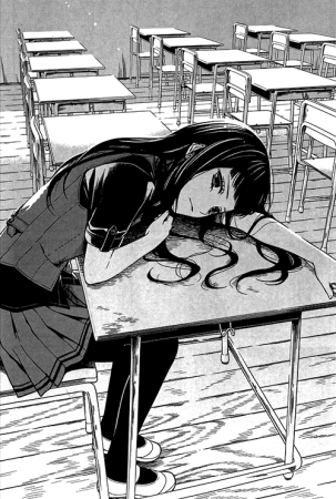 Аниме лежит на парте