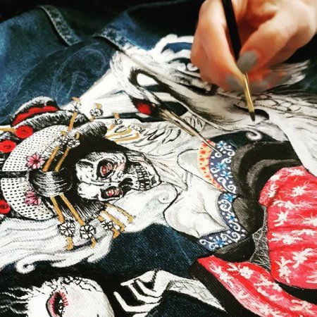 Роспись одежды в японской тематике