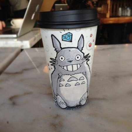 Разрисованные стаканчики