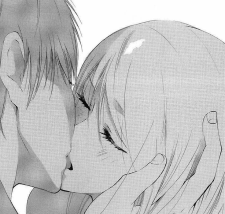 Anime Kiss чб