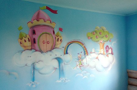 Роспись стен в детской спальне в ДОУ