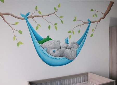 Рисунок в саду на стену в спальне