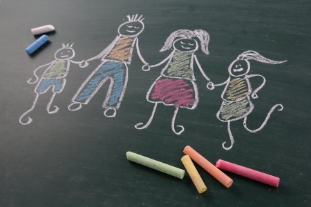 Конкурс рисунков на асфальте