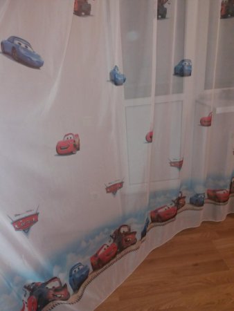 Тюль с машинками в детскую