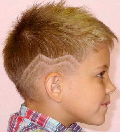 Фигурные стрижки для мальчиков