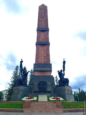 Монумент дружбы Уфа