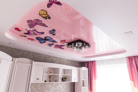 Потолок в детскую для девочки