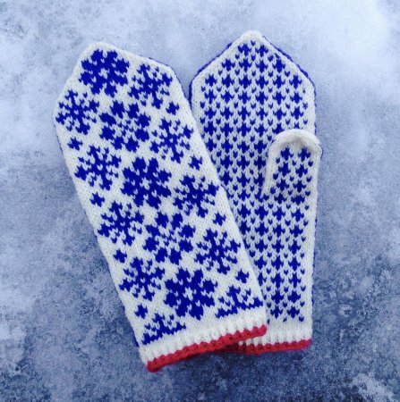 Жаккардовые варежки
