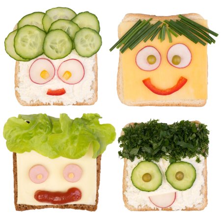 Сэндвич нарисованный на белом фоне