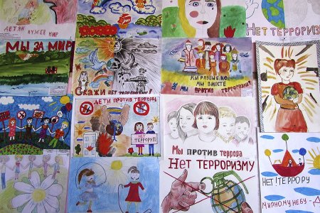 Рисование ко Дню солидарности и терроризма