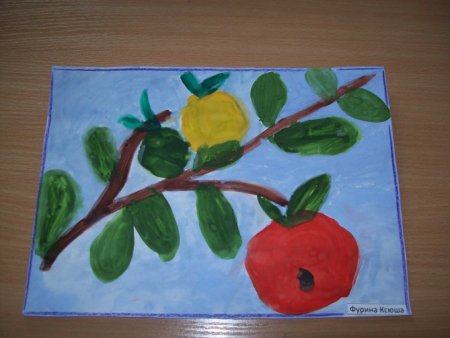 Рисование яблоком в детском саду