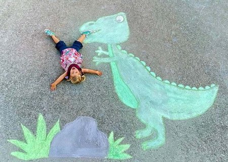 Конкурс рисунков на асфальте