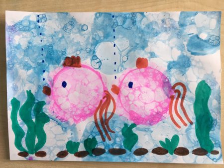 Рисование мыльными пузырями в детском саду