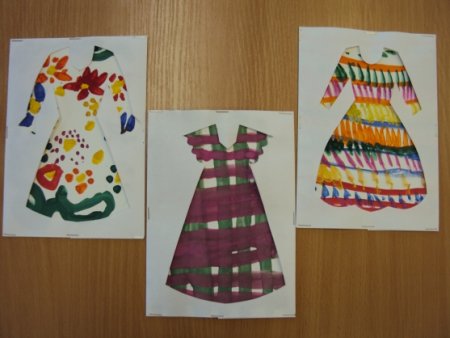Трафарет платья для куклы