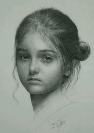 Тетка с микрофоном
