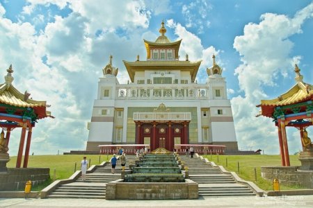 Хурул большой Царын