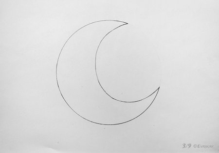 Полумесяц карандашом