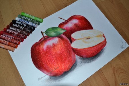 Фрукты восковыми мелками