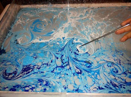 Рисование на воде эбру