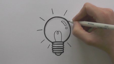 Лампочка рисунок на бумаге