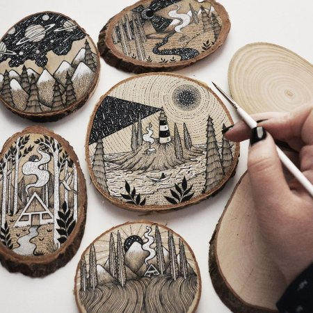 Панно на срезе дерева