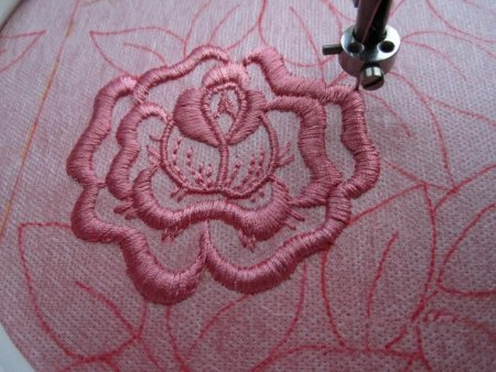 Вышивка гладью на швейной машине