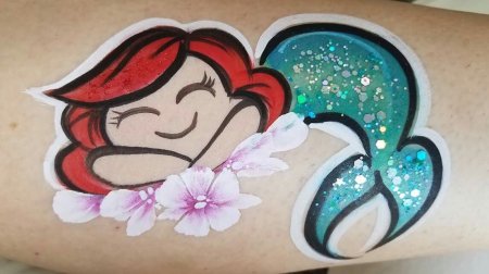 Аквагрим на руке для девочек