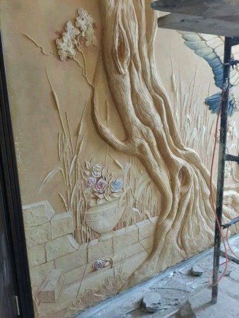 Барельеф дерево