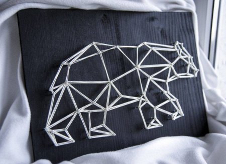 Искусство из ниток и гвоздей