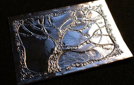 Декоративное панно из фольги